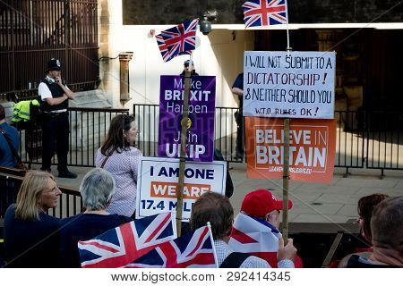 London, United Kingdom, March 29th 2019:- Pro Brexit Marchers Outside The British Parliament On The 