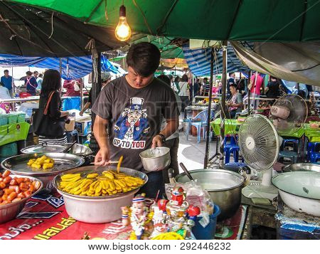 Bangkok December 2013: Fried Banana Real Street Food Vendor In Bangkok