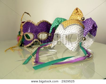 Máscaras de carnaval en vidrio
