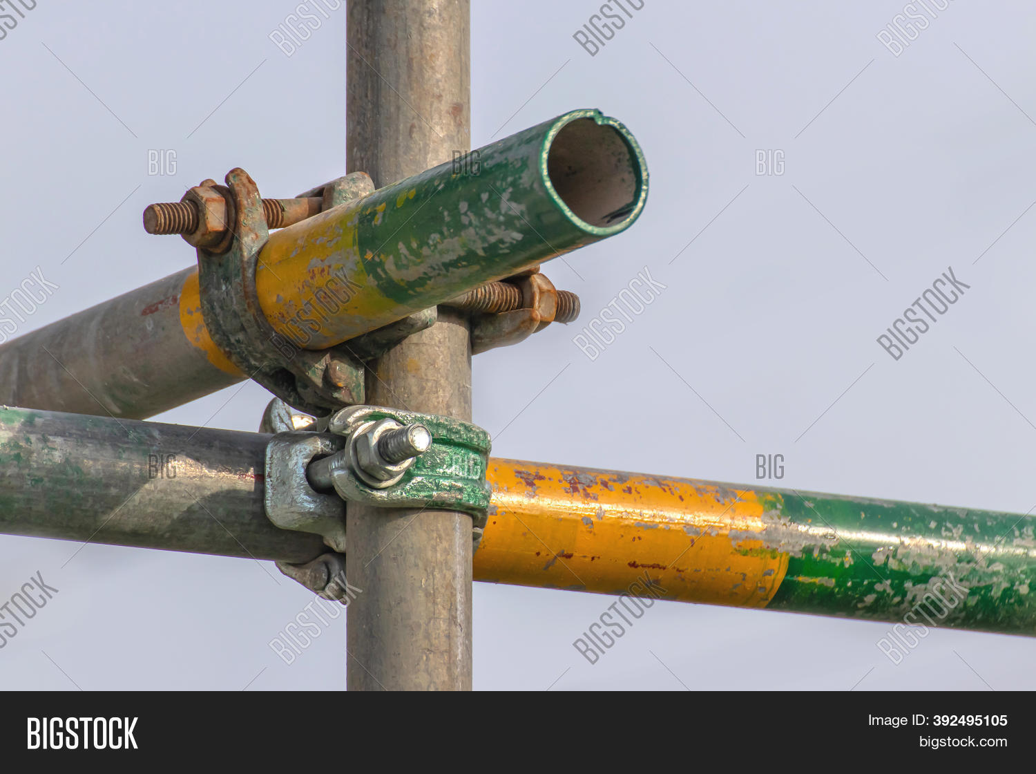 Scaffolding Pipe Clamp Image & Photo (Free Trial) | Bigstock
