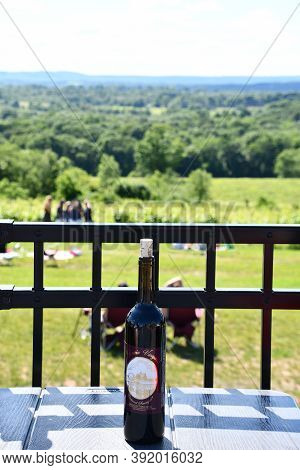Wallingford, Ct - Jun 13: Gouveia Vineyards In Wallingford, Connecticut, As Seen On Jun 13, 2020.