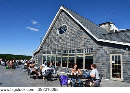 Wallingford, Ct - Jun 13: Gouveia Vineyards In Wallingford, Connecticut, As Seen On Jun 13, 2020.