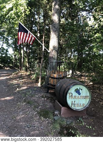 Wallingford, Ct - Jul 18: Paradise Hills Vineyards In Wallingford, Connecticut, As Seen On Jul 18, 2