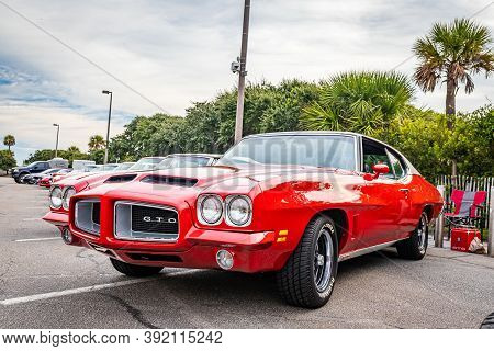 Tybee Island, Ga - October 3, 2020: 1971 Pontiac Gto At A Local Car Show.