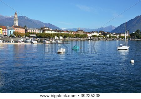 Ascona, berømte Swiss resort ved Maggiore-søen