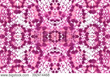Seamless Snake Skin Pattern. Pink And White Rapport. Trendy Jungle Wallpaper. Anaconda Leather Anima