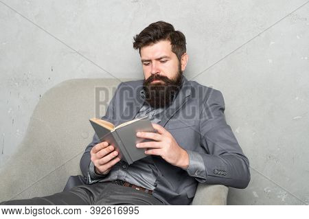 Reading Authority Business Book. Business Experience. Decision Making Part Management. Man Bearded B
