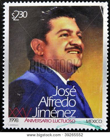 เม็กซิโก - เซอร์กา 1998: แสตมป์พิมพ์ในเม็กซิโกแสดง Jose Alfredo Jimenez เซอร์กาปี 1998