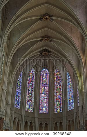 fInterior da Catedral de Chartres