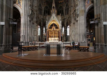 Vienna - chiesa votiva