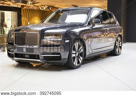 Bangkok Thailand :- Oct 31, 2020 :- Rolls-royce Car Show For Sale At Show Room Bangkok Thailand