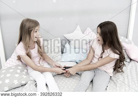 Quarrel Between Sisters. Didnt Share The Phone. Phone Time Before Sleep. Family Relations. Sisters U
