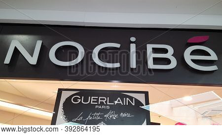 Bordeaux , Aquitaine / France - 11 01 2020 : Nocibe And Guerlain Logo Text And Sign Front Of Store S
