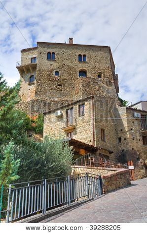 Steegje. Valsinni. Basilicata. Italië.