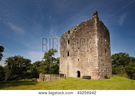 Cardoness Castle