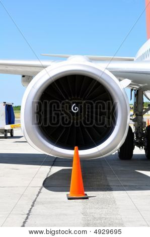 Vervoer door de lucht: Jet Engine Detail