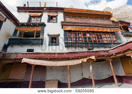 Lingshed (lingshet, Lingshot) Gompa - Buddhist Monastery In Zanskar Valley - Ladakh - Jamu And Kashm