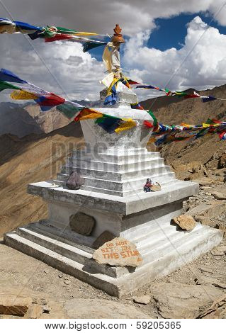 Stupa In Hanuma La Pass Zanskar Trek - Ladakh - India