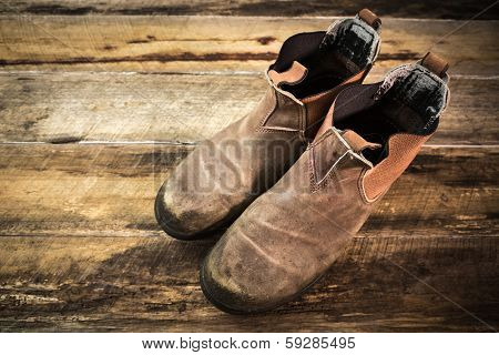 Construction work boots