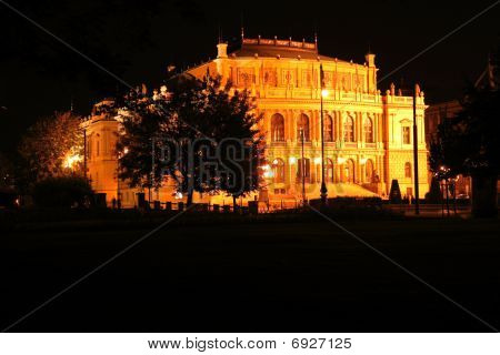 Prag i natt