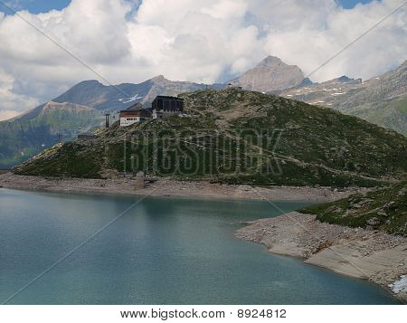 Weissee Alpine sø i Alperne