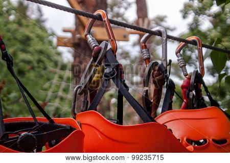 orange helmet