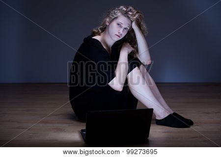 Woman Humiliated By Cyber Bully
