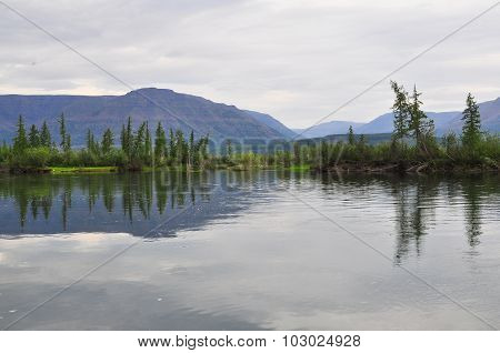 River Muksun, The Putorana Plateau.