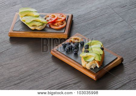 Avocado sandwhich