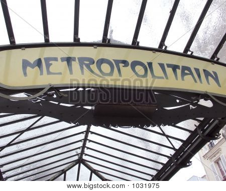 Metro tegn Paris