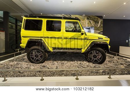 2015 Mercedes-Benz G500 4x4