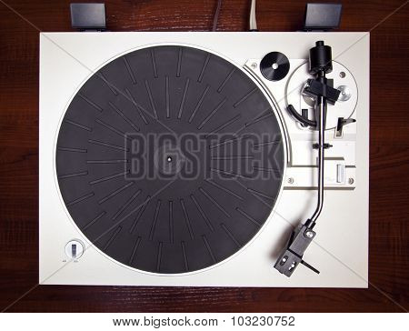 Analog Stereo Turntable Vinyl Record Player