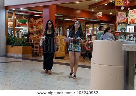 Food Court