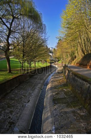 Enrolamento Parque via Luxemburgo