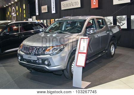 Mitsubishi L200