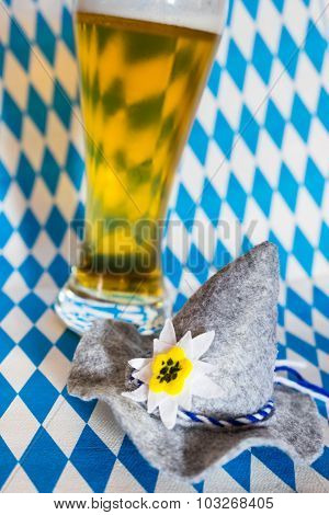 Oktoberfest Hat and Beer