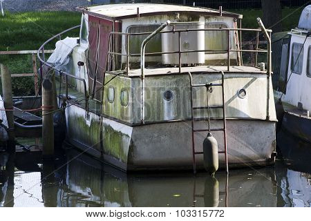 Scummy  Boat