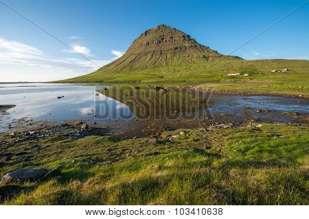 Kirkjufell Mount, Snaefellsnes Peninsula, Iceland