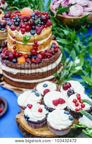 naked wedding cake