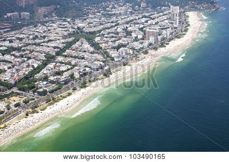 Barra Da Tijuca Beach