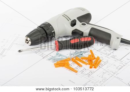 Screw driver on draft