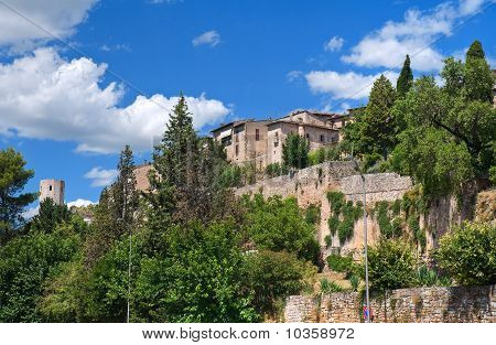Pohled Spello. Umbrie.