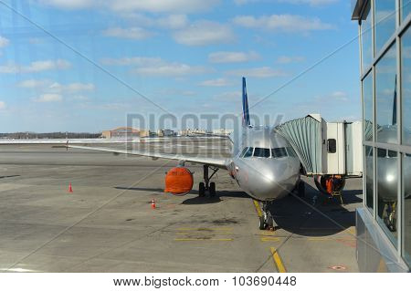 MOSCOW, RUSSIA - MARCH 31, 2011: Aeroflot aircraft docked in Sheremetyevo airport. Aeroflot, is the flag carrier and largest airline of the Russian Federation