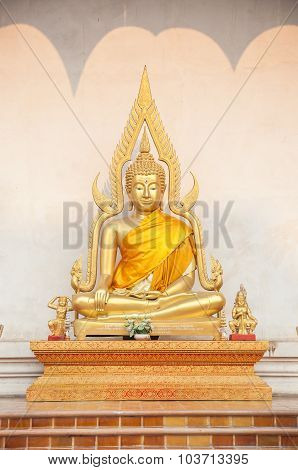 Buddha Statue Outside Wat Chedi Luang, Chiang Mai, Thailand