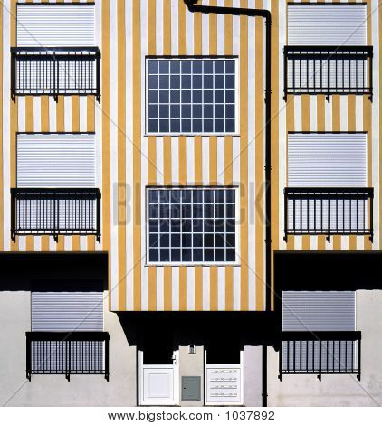 Building FaçAde.