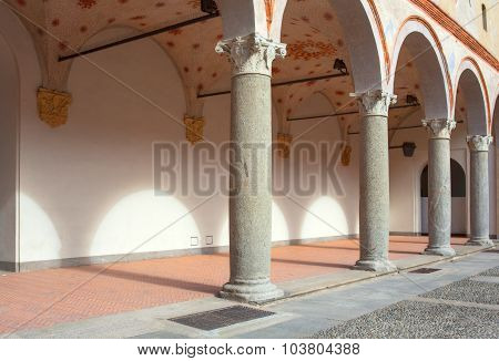 Cortile Della Rocchetta, Milan