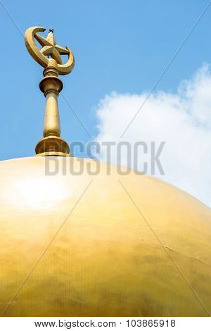 Singapore mosque tower at musjid Sultan