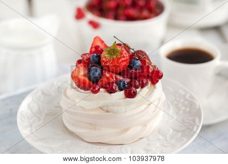 Pavlova Meringue Cake With Fresh Berries