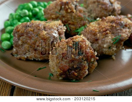 Hollandse Gehaktballen - Dutch Meat Balls close up meal