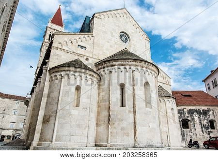 The Cathedral of St. Lawrence is a roman catholic triple-naved basilica constructed in romanesque-gothic in Trogir Croatia. Religious architecture. Travel destination.